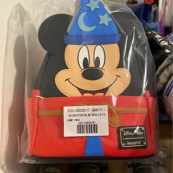 Sorcerer Mickey Loungefly backpack - Picture 3 of 3